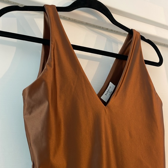 Aritzia Babaton V-Neck Bodysuit - Picture 3 of 4